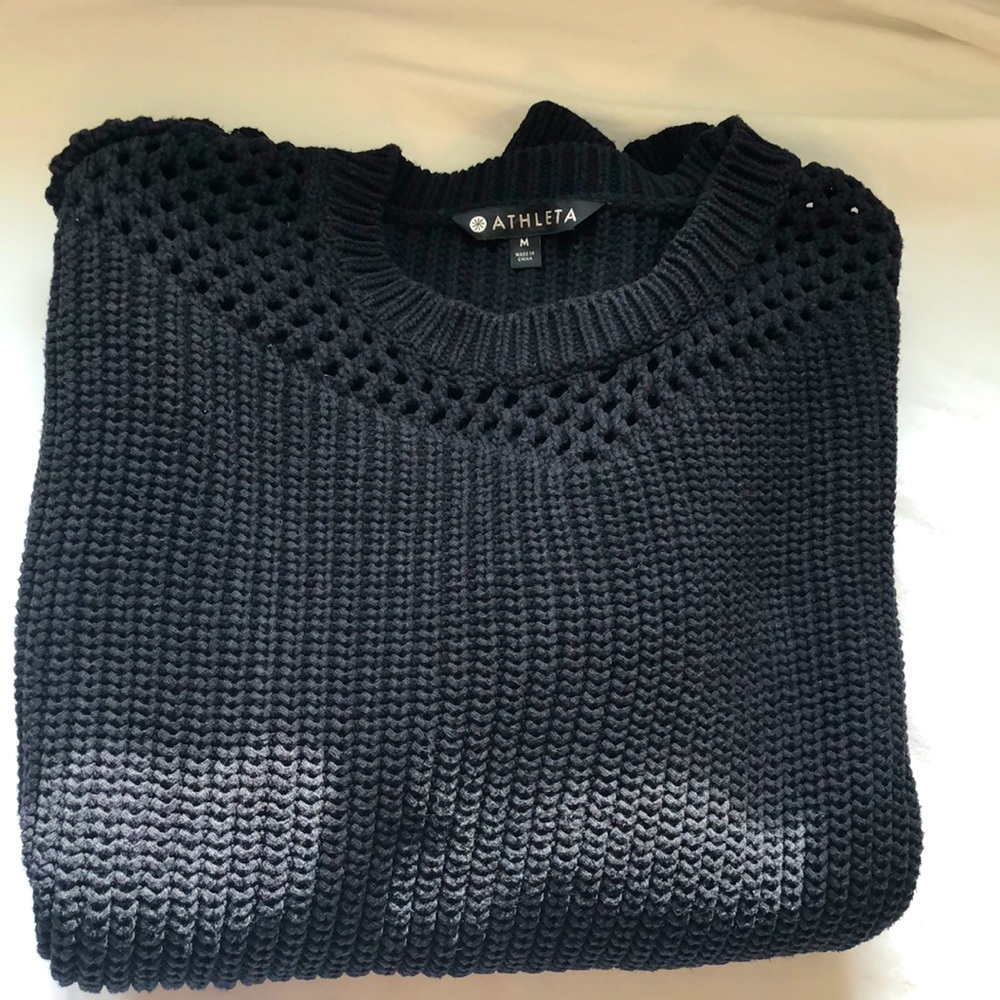Athleta sweater size M knitted black excellent condition